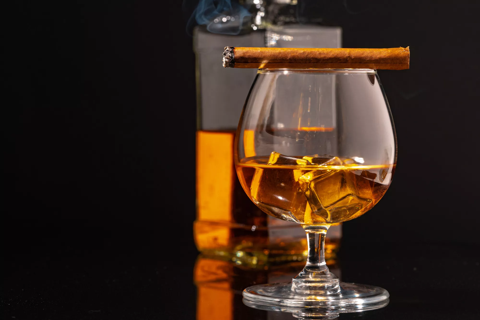 The Whisky Debate: Exploring the Charms of Japanese and Scotch Whisky
